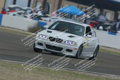 media/Dec-19-2025-Lucky Dog Racing (Fri) [[3b7b1b5fc8]]/Intermediate Low/Session 2 Turn 1/